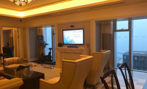 如何選購實(shí)木家具？分辨實(shí)木家具質(zhì)量的全攻略