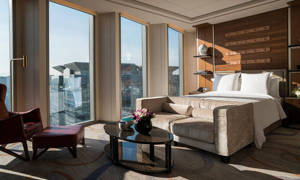 酒店實(shí)木定制家具，如何選擇不花冤枉錢？